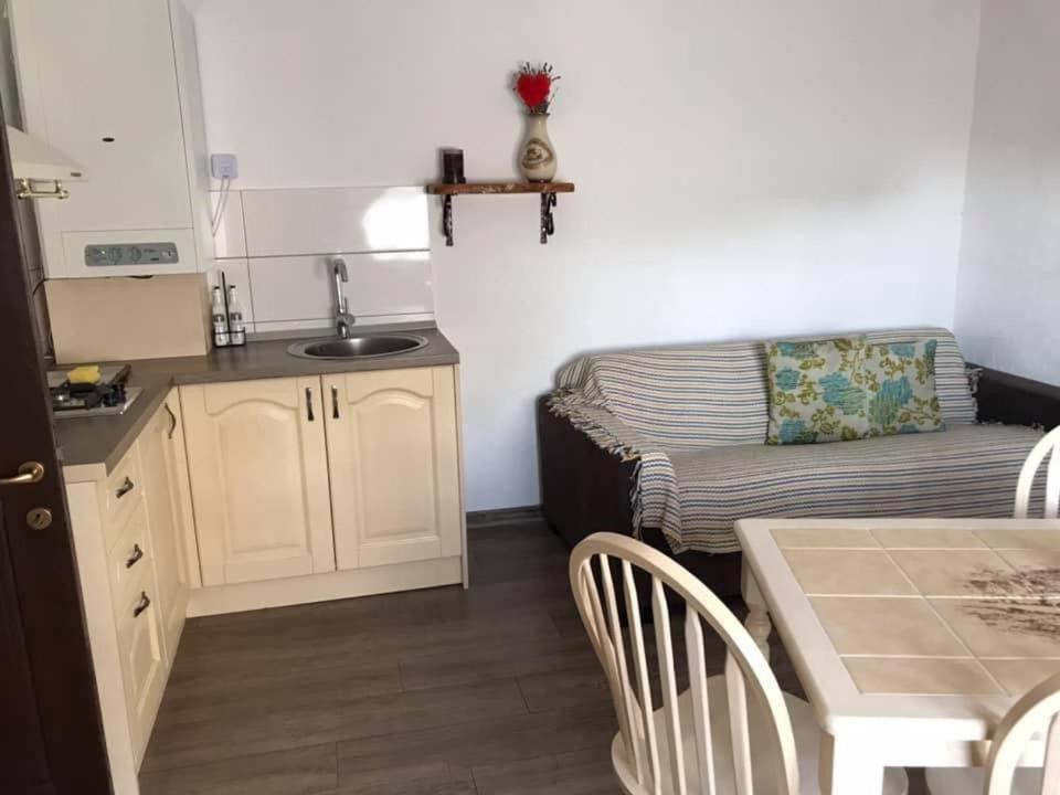 Casuta De Poveste Targu Neamt Extérieur photo