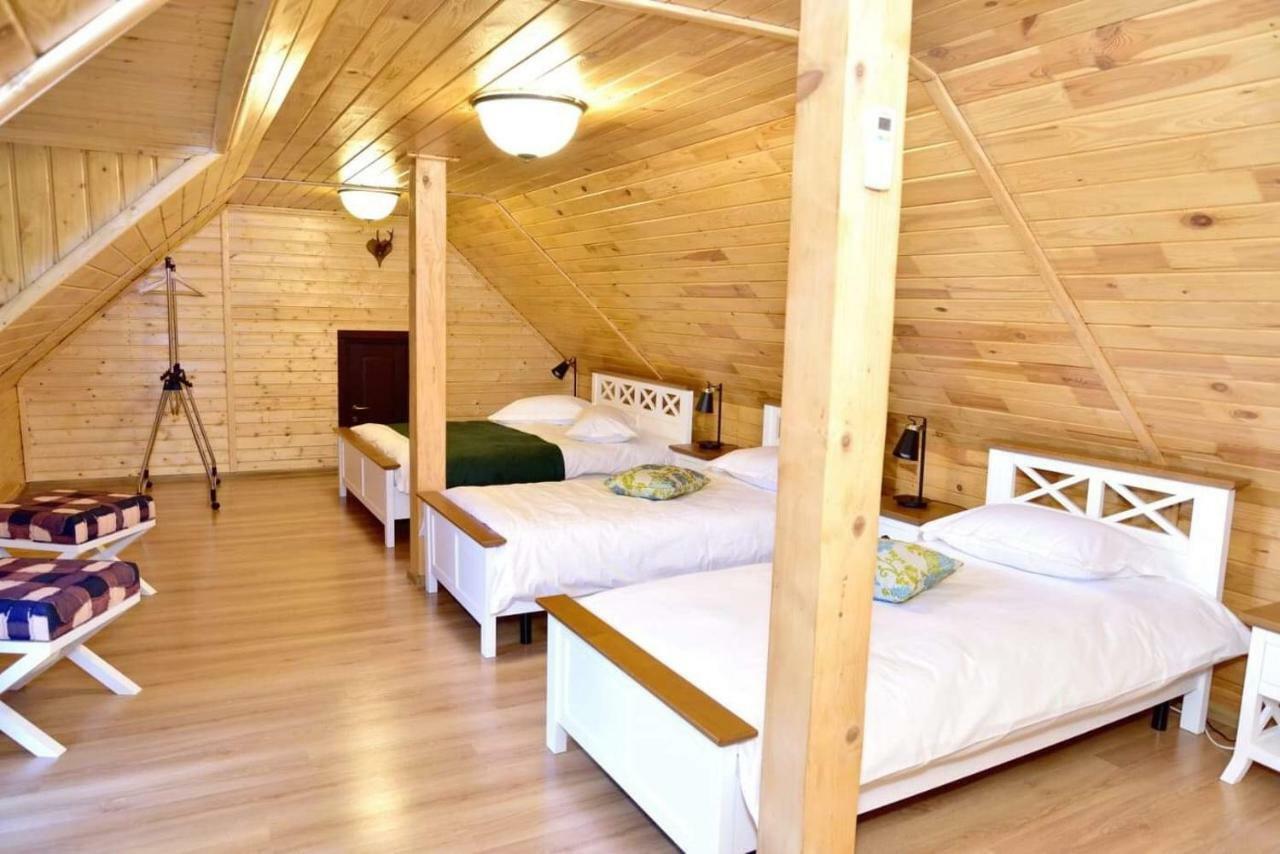 Casuta De Poveste Targu Neamt Extérieur photo