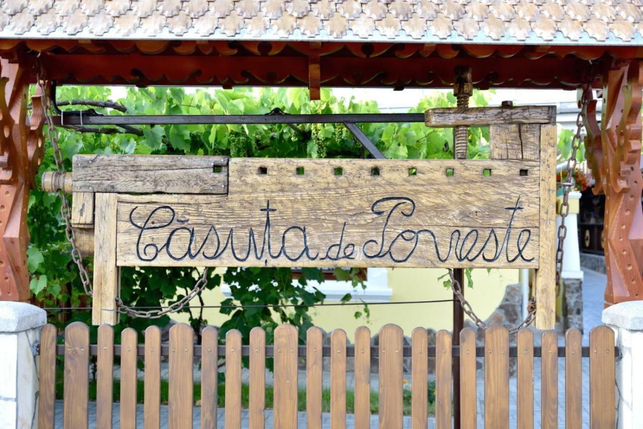 Casuta De Poveste Targu Neamt Extérieur photo